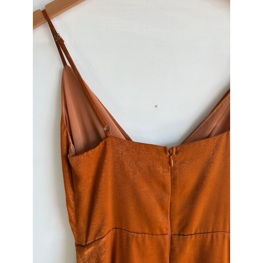 Lulus Rust Orange S Satin Midi Dress
Cottagecore Luxury. Terracotta Boho Glam. - Picture 3 of 9